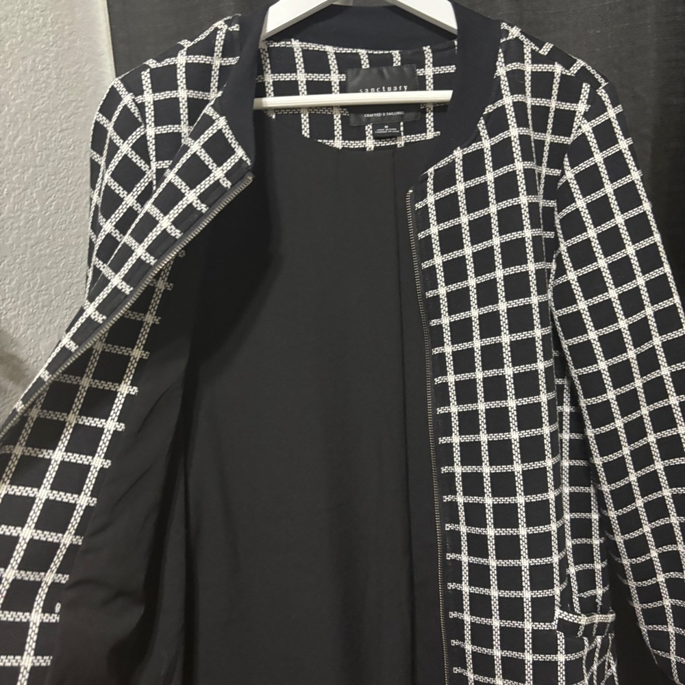 Sanctuary Monochrome Patterned Jacket - Picture 5 of 7